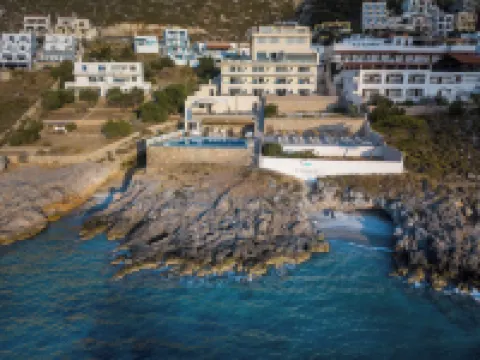 Carian Hotel