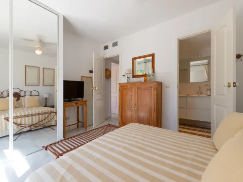 Lunamar - Apartment In Marbella. Free Wifi - 2-Star