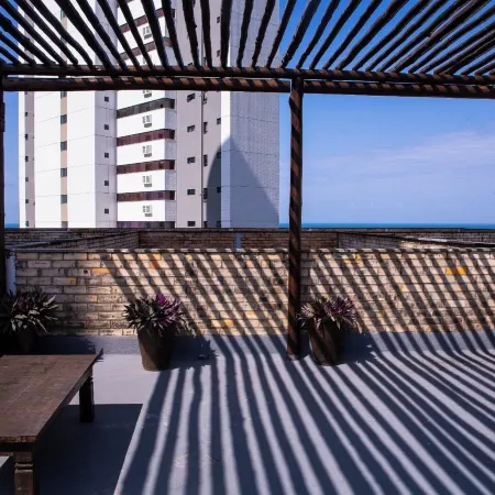 Economy Flat
