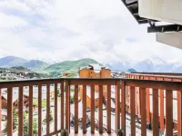 Apartment in Alpe d'Huez with Mountain Views