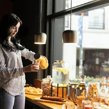 Moxy Brussels City Center Отели в г. Иксель