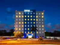 One Cancun Centro Hotels near Tecnologic Stadium