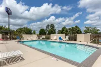 Hampton Inn Brookhaven Hotels in Brookhaven