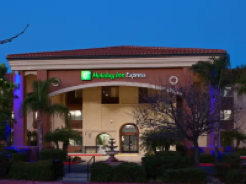 Holiday Inn Express TEMECULA by IHG Hotels in Temecula