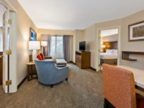 Staybridge Suites KALAMAZOO by IHG Hotels in Kalamazoo