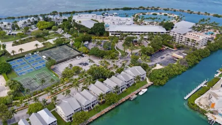 Village at Hawks Cay Villas by KeysCaribbean