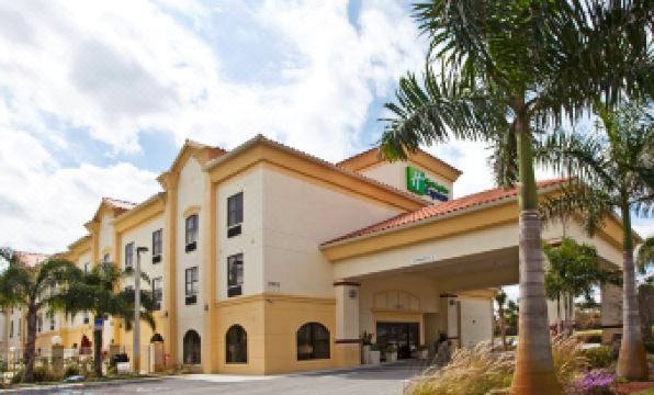 Holiday Inn Express STUART by IHG