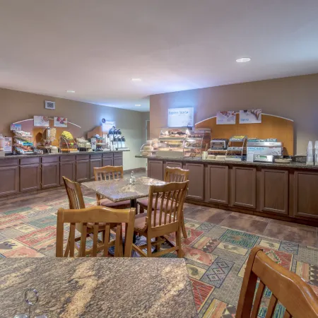 Holiday Inn Express & Suites RATON by IHG