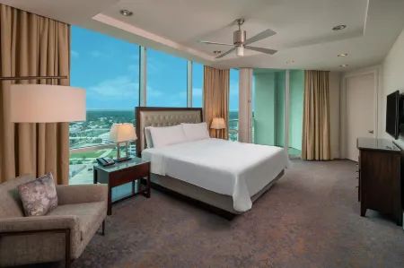 The Westin Houston, Memorial City
