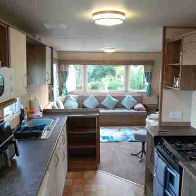 Spacious Holiday Home in Exmouth Ocean Views and Pet Friendly Others