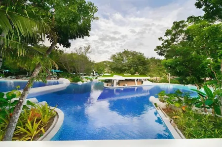 Tambuli Seaside Resort and Spa