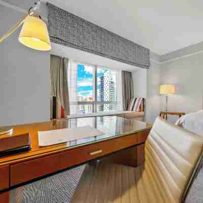 Four Seasons Studio Kitchen Rooms
