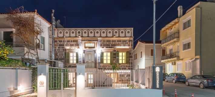 Giustiniani Apartments Hotels in Chios