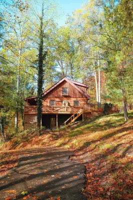 Outdoors Sleeps7 Family Getaway Fun Arcade Hotels in der Nähe von J P Success, Inc.