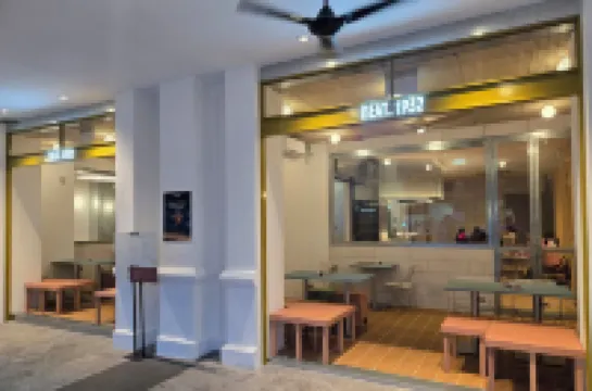 BEAT. 1932 Hostel @ Chinatown