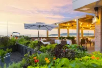 Delamar Traverse City Hotels in Traverse City