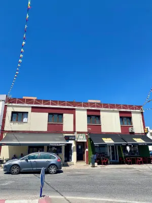 Tribo da Praia - Eco Hostel Hotels in Ferrel