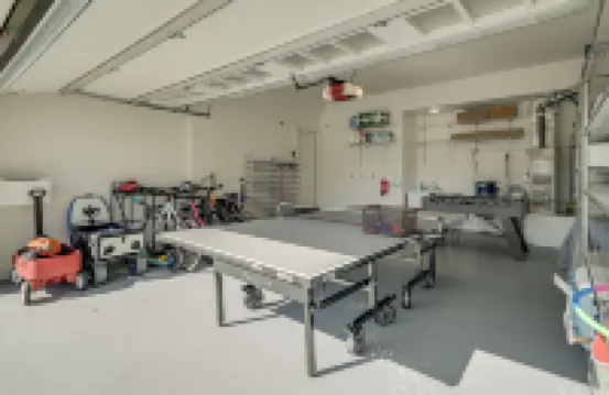 半月灣的海洋邊：豪華家庭住宅