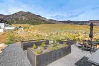 Pool Table & Putting Green! Scenic Ogden Escape - Apartments
