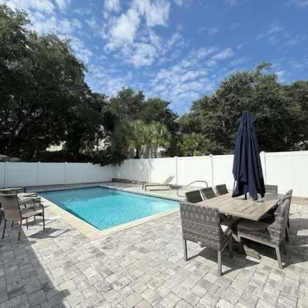 Sea Pearl 7 Bedroom Home