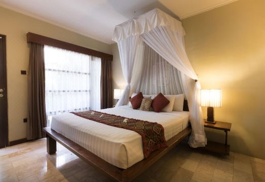 빌라 푸리 아유 객실