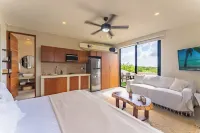 Studio 55 Private HotTube Hotels in Puerto Aventuras