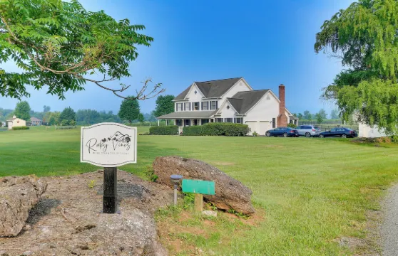 洛磯葡萄園鄉村度假屋帶火坑