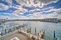 Condo w/ Bay Views ~ 5 Mi to Atlantic City! - Parking