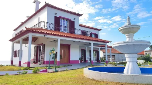 TOURIST VILLA in Ponta Delgada, São Miguel up to 8 pax w/ sea view