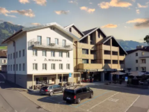 ベルク & ベルク ホテル ケルンス - セルフ チェックイン ケルンスのホテル