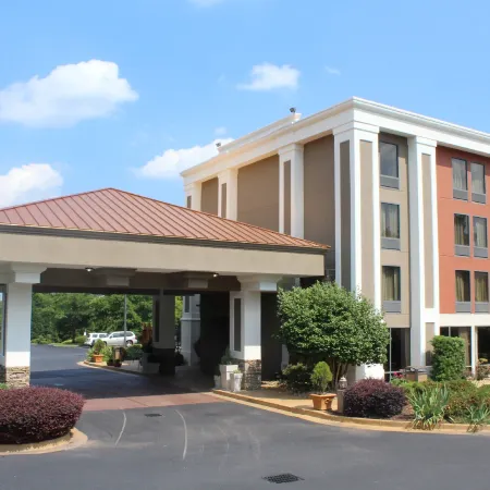 Holiday Inn Express FORSYTH by IHG