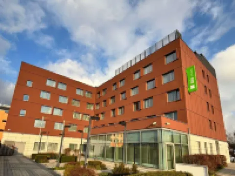 Ibis Styles Warszawa Airport Hotel berhampiran Warsaw Chopin Airport
