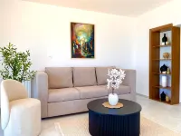 L'onde Turquoise - apartment with feet in the water - Apartments