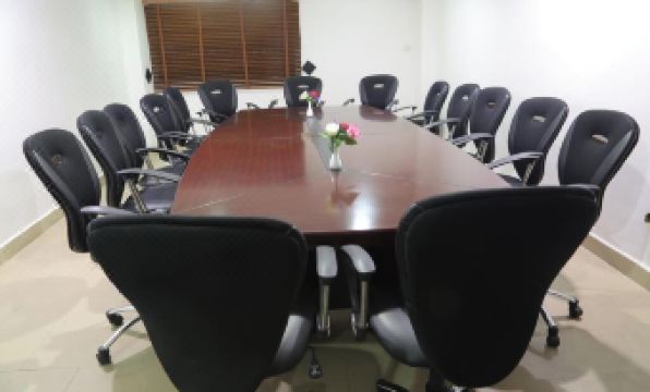 TOVIA HOTEL AND SUITES