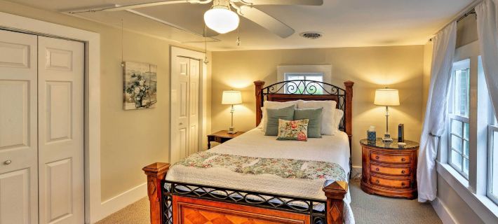 New Bern Home w/ Yard, Grill + Walkable Location Ξενοδοχεία στην πόλη New Bern