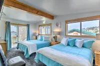 Coastal Retreat Deck, Ocean Views and Walk to Beach - Wi-Fi