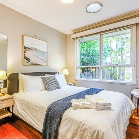 StayAU Comfy Two-Story with Pool Table Отели рядом с достопримечательностью «Торговый центр Westfield Doncaster»