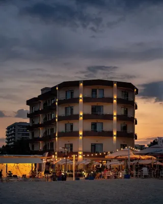 Hotel Bueno Отели в г. 