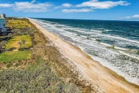 Elegant Waterfront Condo With Central AC, Balcony, and Shared Pools & hot Tubs