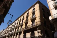 Casa Pince Hotels in Barri Gotic