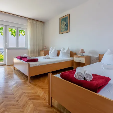 Apartments Brana