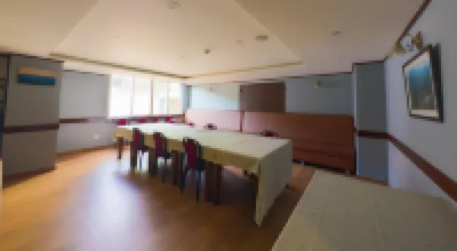 Yashshree Jai Hotel & Banquet