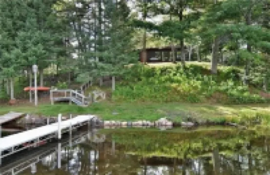 The Hidey-ho 2 Bedroom Cabin