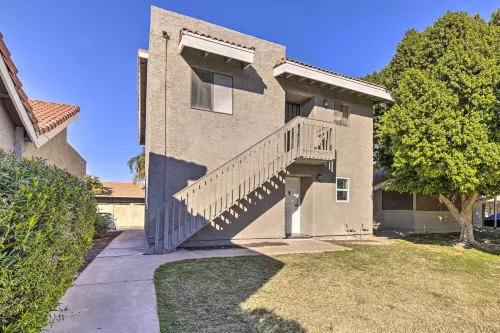 Downtown Gilbert Condo w/ Screened Porch!