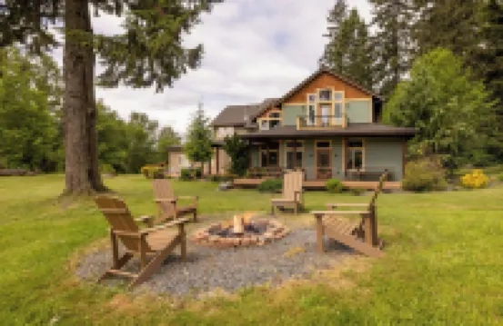 Copper Creek Inn at Mt Rainier