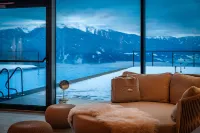 Panoramahotel Huberhof - Pools