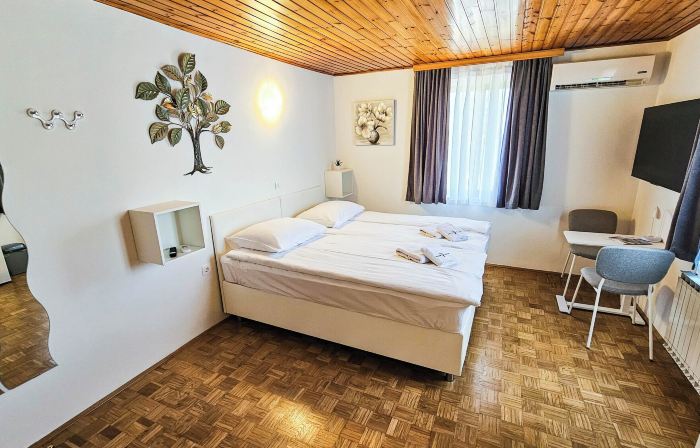 Rooms Koblar