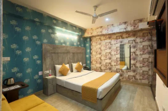 Hotel Classic Park Near IGI Airport โรงแรมใกล้เจเอ็นยู