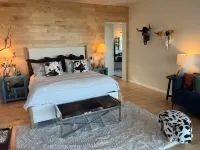 Luxurious Mountain Home with Stunning Views— Minutes from down Town Cave Creek