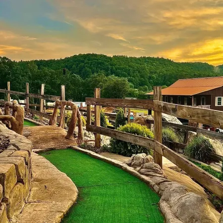 Brushcreek Falls RV Resort
